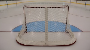 Сетка для хоккейных ворот (нить 5 миллиметров, 1,85Х1,25Х0,5 метров) - fgospostavki.ru - Верхняя Пышма