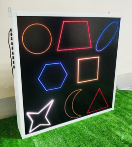 Панель интерактивная со светящимися цветными фигурами - fgospostavki.ru - Верхняя Пышма