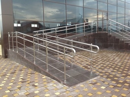 Перила для входной группы с двойным поручнем - fgospostavki.ru - Верхняя Пышма